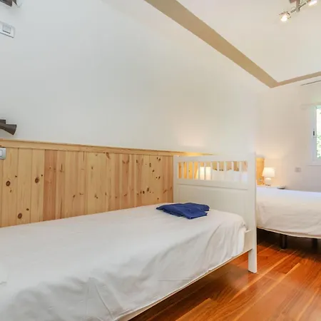 Holiday home Punta Aromir-1 By Interhome